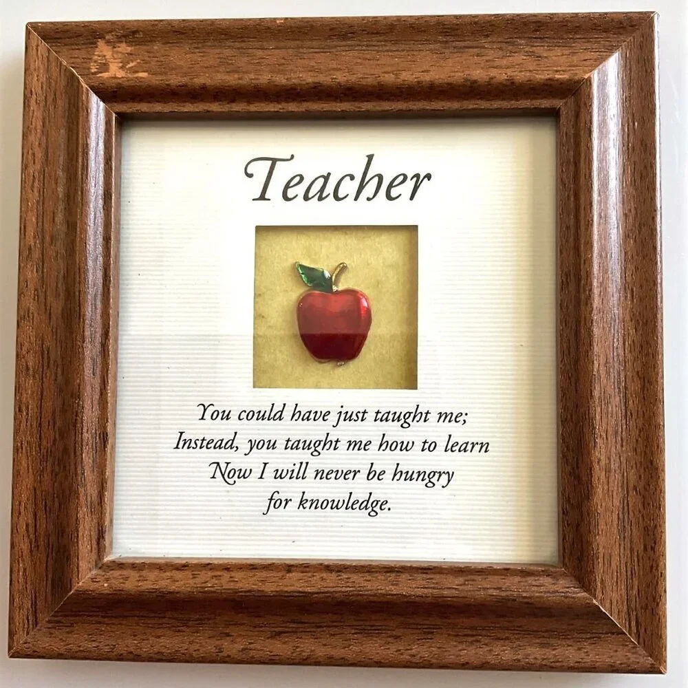 VINTAGE TEACHER APPLE INSPIRATIONAL WOOD PICTURE FRAME